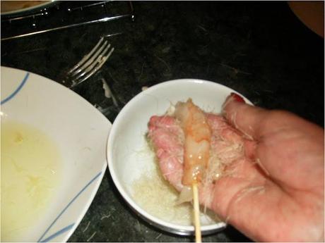 LANGOSTINOS EMPANADOS CON FIDEOS DE ARROZ LANGOSTINOS EMPANADOS CON FIDEOS DE ARROZ