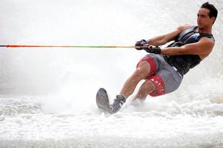 FELIPE MIRANDA BRILLA EN SU VUELTA A LA COMPETENCIA FELIPE MIRANDA BRILLA EN SU VUELTA A LA COMPETENCIA