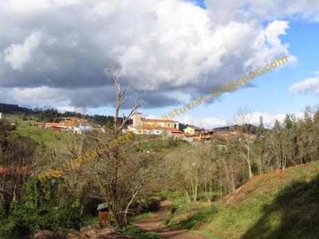 Ascensión al pico Gorfolí (585 m.) y visita a la cascada de Friera Ascensión al pico Gorfolí (585 m.) y visita a la cascada de Friera