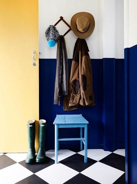 LO ANTICUADO VUELVE AL PRESENTE LO ANTICUADO VUELVE AL PRESENTE