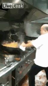 30 caras graciosas que pones en tus viajes miedo en la cocina