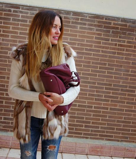 Calentita.. con Peluchín.. Calentita.. con Peluchín..