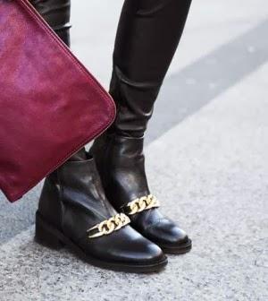 AHORA LAS CADENAS SE LLEVAN EN LAS BOTAS!!.- AHORA LAS CADENAS SE LLEVAN EN LAS BOTAS!!.-