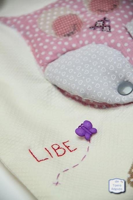 Mochila buho con chupetero a juego Mochila para guarderia personalizada