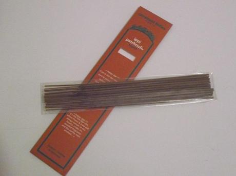 Fragancia Ippy Patchouli de Carrément Belle DSCF2822