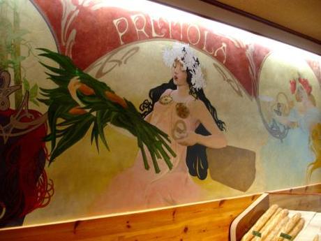 Pretiola, tradición, el Born, sabores con encanto!!! La cuidada decoración , te hace sentir que estás en un sitio especial, muy inspirador , muy quantik!!!