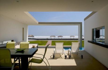 Lindas terrazas de casa de playa