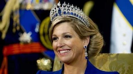 El misterio de la tiara de Máxima El misterio de la tiara de Máxima