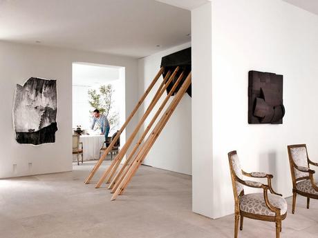 ¡Qué arte tiene la casa madrileña del interiorista Luis Puerta!