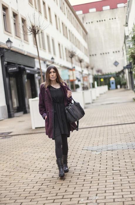 street style barbara crespo burgundy coat the corner shop zara boots fashion blogger outfit street style barbara crespo burgundy coat the corner shop zara boots fashion blogger outfit