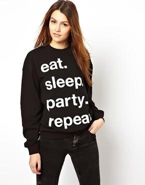 Sudaderas. ¿Ya tienes la tuya? Sudaderas. ¿Ya tienes la tuya?