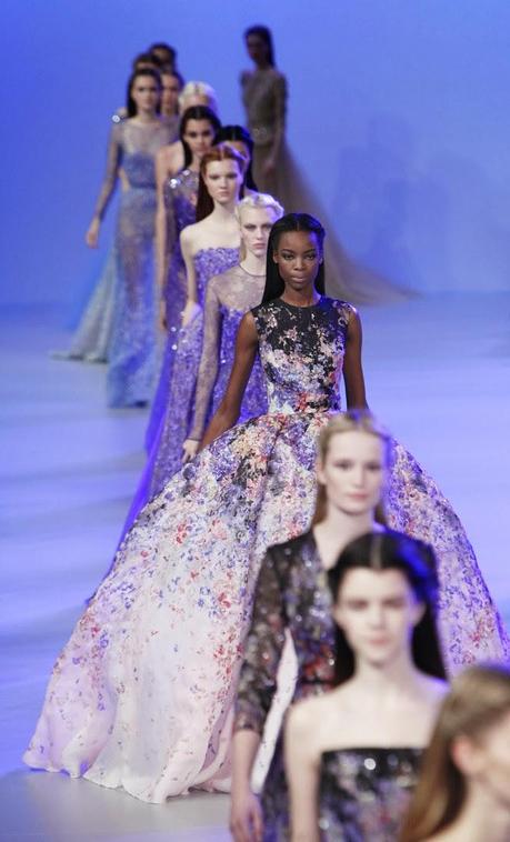 Elie Saab  no defrauda en París