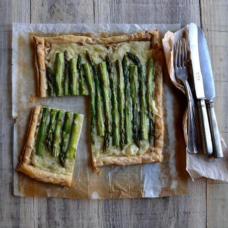 PASTEL DE ESPARRAGOS Y GRUYERE