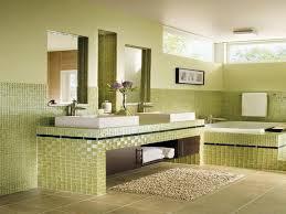 11 bellos diseños baños verdes