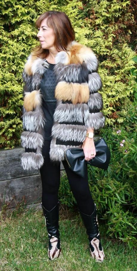 REBAJAS EN LUCIO HERREZUELO REBAJAS EN LUCIO HERREZUELO