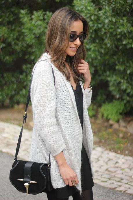 Black & Beige Black & Beige