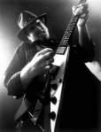 Lonnie Mack – Live! – Attack of the Killer V (Alligator Records 1989) lonniemack