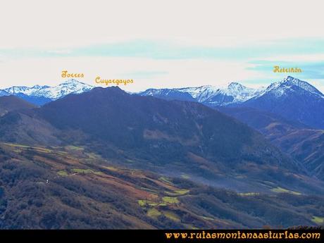 Vista de las montañas Cuyargayos, Torres y Retriñón Vista de las montañas Cuyargayos, Torres y Retriñón
