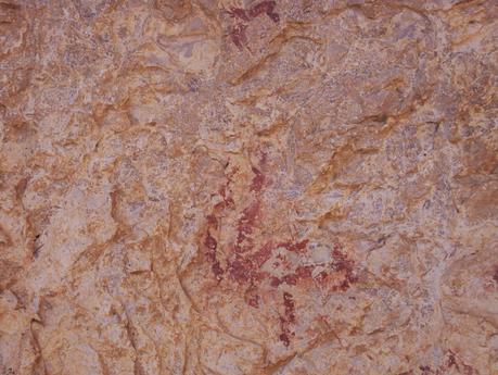 Al abrigo de los Abrigos Prehistóricos Al abrigo de los Abrigos Prehistóricos