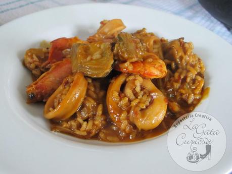 ARROZ CREMOSO CON CALAMARES, GAMBAS Y ALCACHOFAS