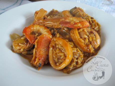 ARROZ CREMOSO CON CALAMARES, GAMBAS Y ALCACHOFAS