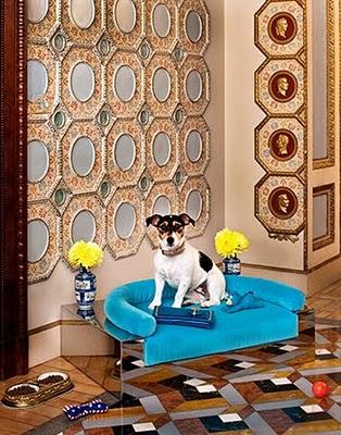 Celebrities at home: Donatella Versace vs Francisco Costa Celebrities at home: Donatella Versace vs Francisco Costa