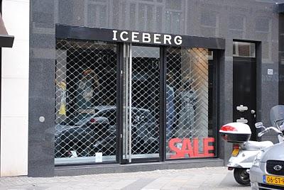 LUXURY IN AMSTERDAM. LUXURY IN AMSTERDAM.