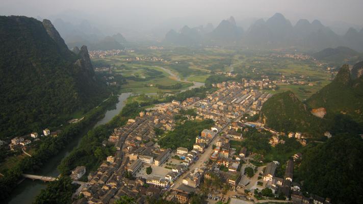 Travesía por el río Li hasta Yangshuo Travesía por el río Li hasta Yangshuo