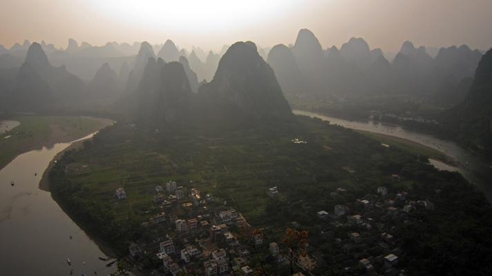 Travesía por el río Li hasta Yangshuo Travesía por el río Li hasta Yangshuo