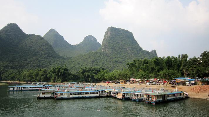 Travesía por el río Li hasta Yangshuo Travesía por el río Li hasta Yangshuo