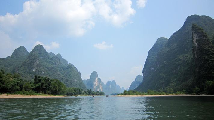 Travesía por el río Li hasta Yangshuo Travesía por el río Li hasta Yangshuo