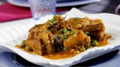 Estofado de cordero con guisantes Estofado de cordero con guisantes