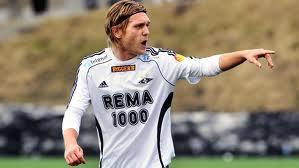 TRES DE UNA TACADA TRES DE UNA TACADA