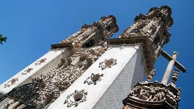 Delicias Artesanales: 3 Ejemplos de Arquitectura Religiosa en México Delicias Artesanales: 3 Ejemplos de Arquitectura Religiosa en México