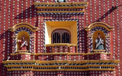 Delicias Artesanales: 3 Ejemplos de Arquitectura Religiosa en México Delicias Artesanales: 3 Ejemplos de Arquitectura Religiosa en México