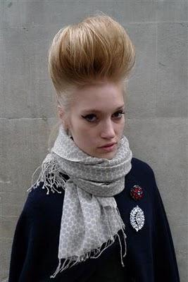 De la pasarela a la calle o ¿De la calle a las pasarelas? De la pasarela a la calle o ¿De la calle a las pasarelas?