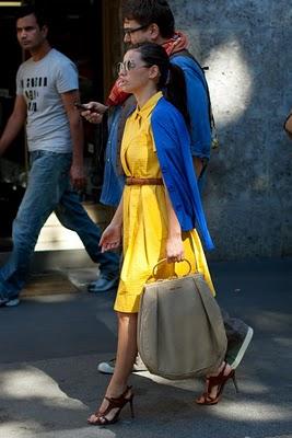 De la pasarela a la calle o ¿De la calle a las pasarelas? De la pasarela a la calle o ¿De la calle a las pasarelas?