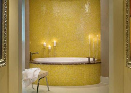 11 hermosos baños amarillos