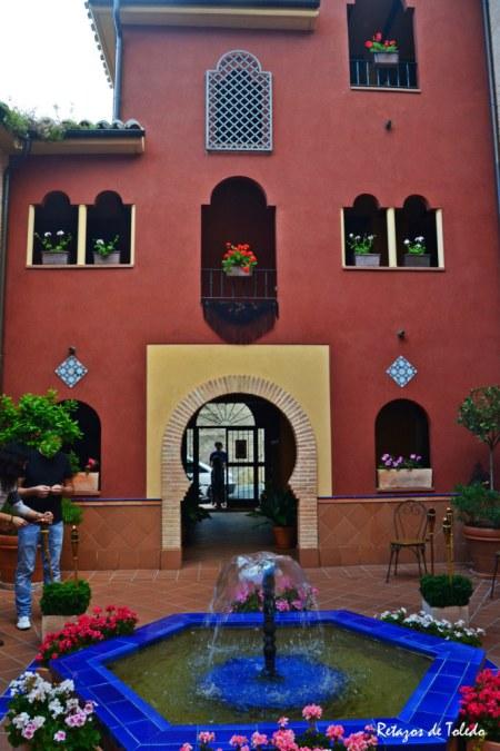 Patios y Claustros de Toledo Patios y Claustros de Toledo