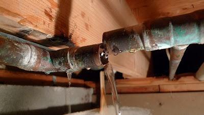 Tuberias que pierden agua Pagar menos agua