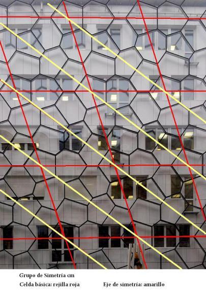 Un curioso teselado de vidrio en Bruselas Parlamento Bruselas Celda