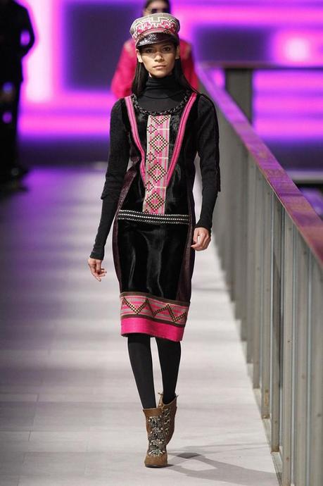 ilovepitita.com Custo Barcelona 080bcn ilovepitita 682x1024 080 Barcelona Fashion Otoño Invierno 2014 15