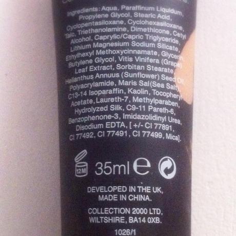 Naturally matt foundation de Collection 2000 Naturally matt foundation de Collection 2000