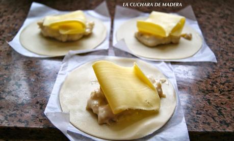 EMPANADILLAS DE POLLO CON BECHAMEL EMPANADILLAS DE POLLO CON BECHAMEL