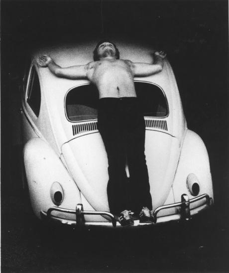 Las medidas extremas del extremo Chris Burden chrisburden