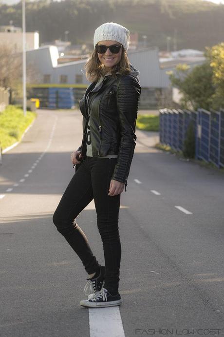 Outfit Low Cost: White Beanie Outfit Low Cost: White Beanie