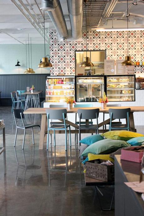 MOKO MARKET&COFFEE: UNA PRECIOSA TIENDA FINLANDESA DE ESTILO INDUSTRIAL MOKO MARKET&COFFEE: UNA PRECIOSA TIENDA FINLANDESA DE ESTILO INDUSTRIAL