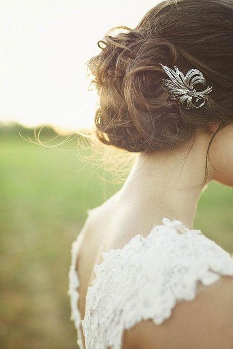 peinado novia con escote espalda