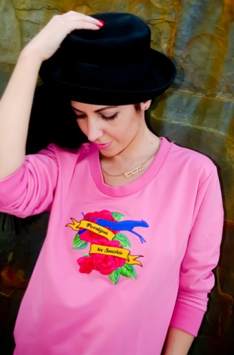 Colores de pasión, para un San Valentín de lo más cool!!!! Sudadera Rosa Agudiza el Ingenio, perfecta!!!