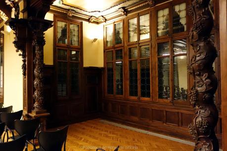...Y TRES, EL PALAU MACAYA ...Y TRES, EL PALAU MACAYA